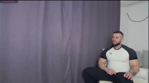 Snapshot of rickymiami1 chatting on 1, 3, 2026 rickymiami1 online show from 1, 3, 2026