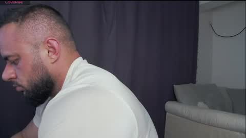 Snapshot of rickymiami1 chatting on 20, 4, 2026 rickymiami1 online show from 20, 4, 2026