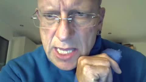 Snapshot of ricogumpi chatting on 4, 5, 2026 ricogumpi online show from 4, 5, 2026