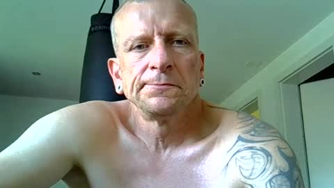 Snapshot of ricogumpi chatting on 6, 7, 2026 ricogumpi online show from 6, 7, 2026