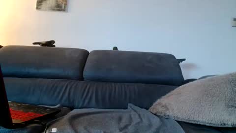 Snapshot of riggell chatting on 27, 4, 2026 Riggell online show from 27, 4, 2026