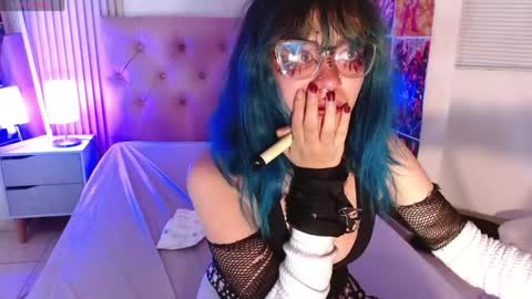 Snapshot of rihonna_hs8 chatting on 1, 5, 2026 RIHONNA online show from 1, 5, 2026
