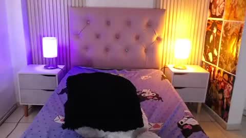 Snapshot of rihonna_hs8 chatting on 23, 7, 2026 RIHONNA online show from 23, 7, 2026