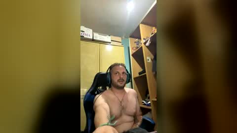 Snapshot of rikardo9996 chatting on 8, 7, 2026 rikardo9996 online show from 8, 7, 2026