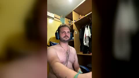 Snapshot of rikardo9996 chatting on 1, 8, 2026 rikardo9996 online show from 1, 8, 2026