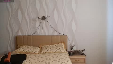 Riley online show from 5, 1, 2025