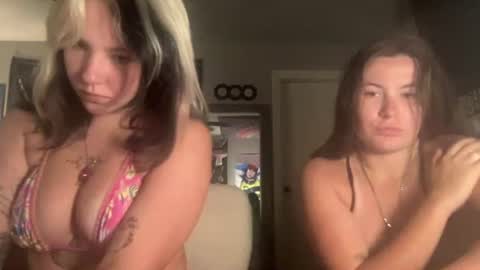 Snapshot of rileycooperrrr chatting on 3, 7, 2026 rileycooperrrr online show from 3, 7, 2026