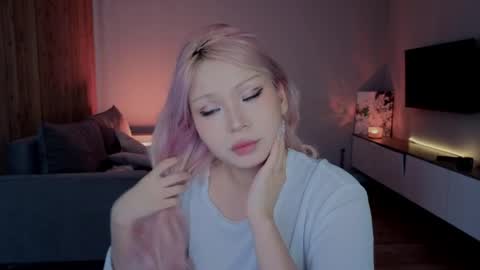 Snapshot of rileymee chatting on 10, 4, 2026 rileymee online show from 10, 4, 2026