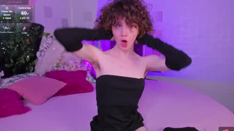 Snapshot of rina_dee chatting on 3, 4, 2026 . Rina . online show from 3, 4, 2026