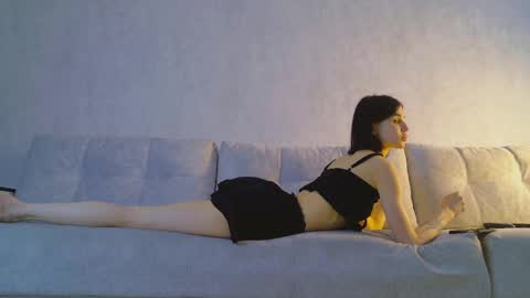 Snapshot of rinacain chatting on 11, 5, 2026 RINA online show from 11, 5, 2026