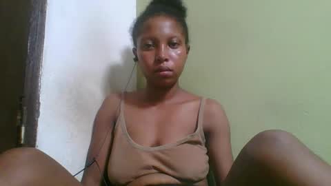 Snapshot of rinah654271 chatting on 27, 2, 2026 rinah654271 online show from 27, 2, 2026