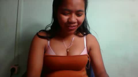 Snapshot of rinah856024 chatting on 6, 1, 2026 rinah856024 online show from 6, 1, 2026