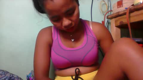 Snapshot of rinah856024 chatting on 28, 3, 2026 rinah856024 online show from 28, 3, 2026