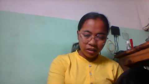 Snapshot of rinah856024 chatting on 25, 4, 2026 rinah856024 online show from 25, 4, 2026