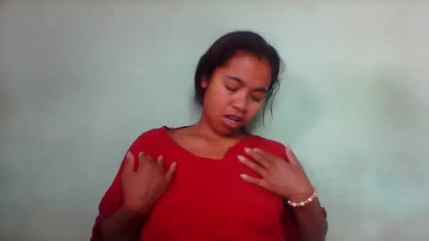 Snapshot of rinah856024 chatting on 4, 5, 2026 rinah856024 online show from 4, 5, 2026