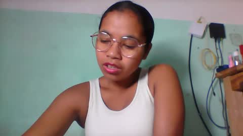 Snapshot of rinah856024 chatting on 9, 5, 2026 rinah856024 online show from 9, 5, 2026