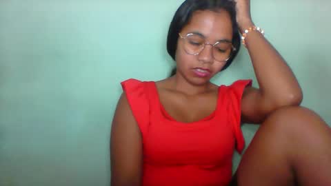 Snapshot of rinah856024 chatting on 17, 5, 2026 rinah856024 online show from 17, 5, 2026