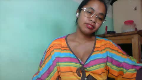 Snapshot of rinah856024 chatting on 27, 5, 2026 rinah856024 online show from 27, 5, 2026