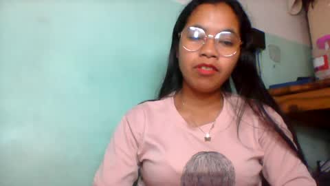 Snapshot of rinah856024 chatting on 14, 6, 2026 rinah856024 online show from 14, 6, 2026