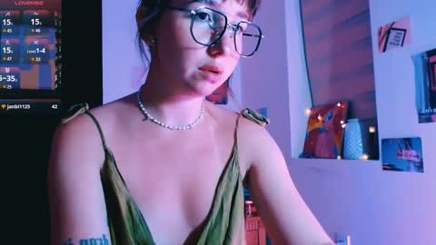 Snapshot of riri_rich chatting on 26, 3, 2026 Rita online show from 26, 3, 2026