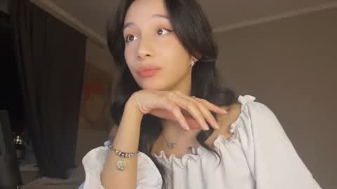 Snapshot of riricaa chatting on 6, 4, 2026 riricaa online show from 6, 4, 2026