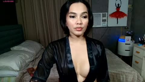 Snapshot of risque_asiancassandra chatting on 1, 4, 2026 Miss Cassie online show from 1, 4, 2026
