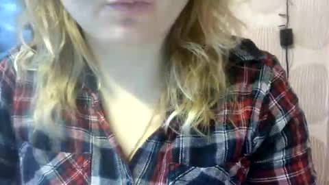 Snapshot of riveramaureen chatting on 19, 1, 2025 RiveraMaureen online show from 19, 1, 2025