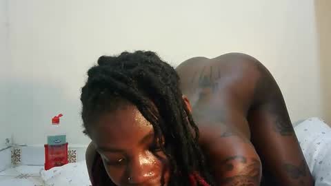 Snapshot of rlessing2 chatting on 8, 3, 2026 rlessing2 online show from 8, 3, 2026