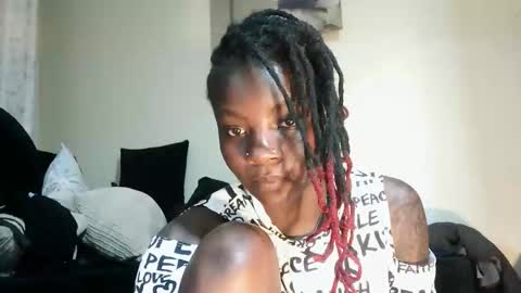 Snapshot of rlessing2 chatting on 16, 3, 2026 rlessing2 online show from 16, 3, 2026