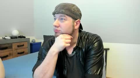 Snapshot of rlplover9 chatting on 18, 10, 2025 rlplover9 online show from 18, 10, 2025