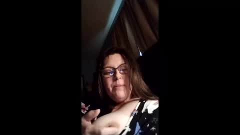 Snapshot of rmorals chatting on 28, 4, 2026 rmorals online show from 28, 4, 2026