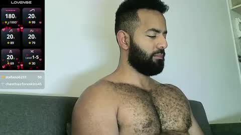 SebasRoa online show from 27, 1, 2025