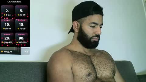 Snapshot of roa32sebas chatting on 1, 4, 2026 SebasRoa online show from 1, 4, 2026