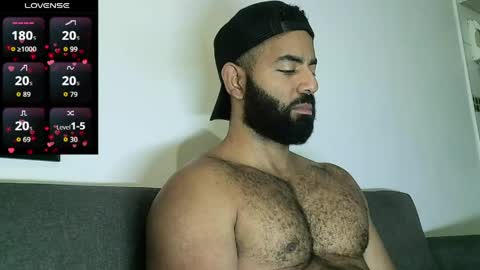 Snapshot of roa32sebas chatting on 15, 4, 2026 SebasRoa online show from 15, 4, 2026