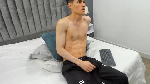 Roan Birkin online show from 19, 2, 2025