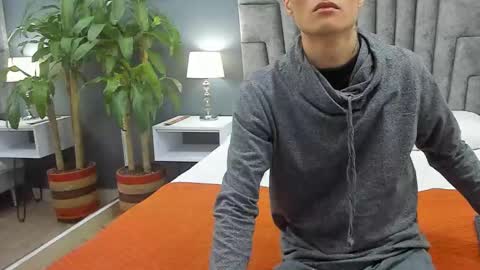 Roan Birkin online show from 23, 2, 2025