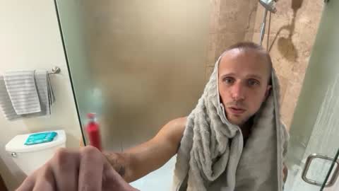 Snapshot of rob_ryder chatting on 10, 5, 2026 rob ryder online show from 10, 5, 2026