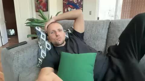 Snapshot of rob_ryder chatting on 10, 5, 2026 rob ryder online show from 10, 5, 2026
