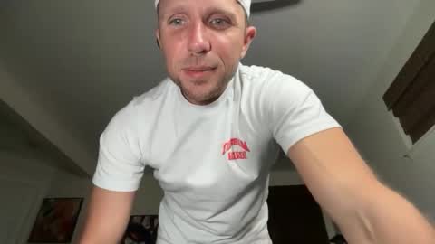 Snapshot of rob_ryder chatting on 16, 5, 2026 rob ryder online show from 16, 5, 2026