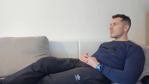 Snapshot of roberto4ever chatting on 30, 11, 2025 roberto4ever online show from 30, 11, 2025