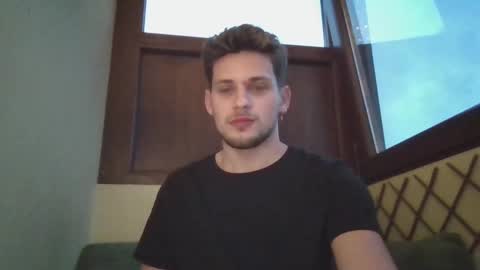 Snapshot of roberto_twink1 chatting on 3, 2, 2025 Roberto online show from 3, 2, 2025