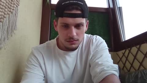 Snapshot of roberto_twink1 chatting on 18, 3, 2026 Roberto online show from 18, 3, 2026