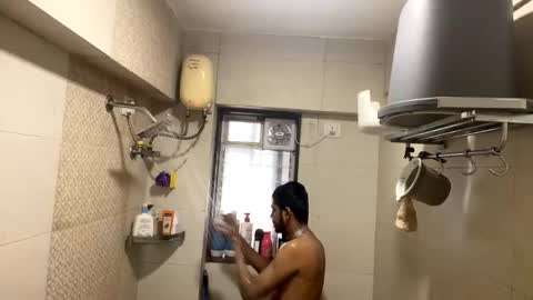 Robertsalia online show from 8, 10, 2025