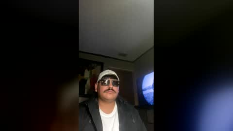 Snapshot of roberttercero521 chatting on 4, 12, 2025 roberttercero521 online show from 4, 12, 2025