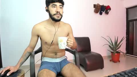 roberx_12 online show from 17, 2, 2025