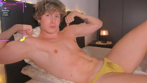 Snapshot of robfavorite1 chatting on 17, 5, 2026 robfavorite1 online show from 17, 5, 2026