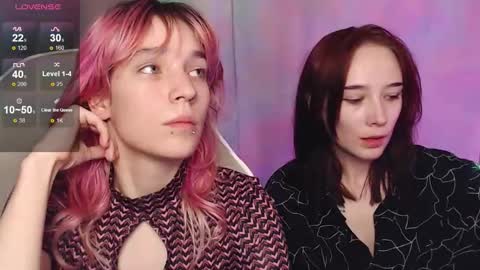 Snapshot of robin_yours chatting on 23, 12, 2025 Robin your online show from 23, 12, 2025