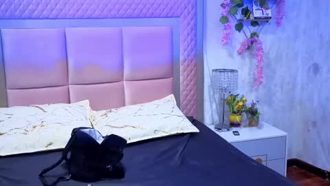 robin D online show from 8, 10, 2025