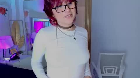 Snapshot of robinbennett chatting on 9, 3, 2026 robin D online show from 9, 3, 2026