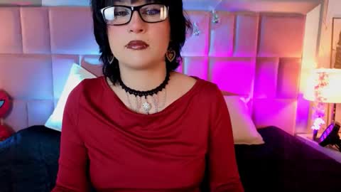 Snapshot of robinbennett chatting on 18, 4, 2026 robin D online show from 18, 4, 2026